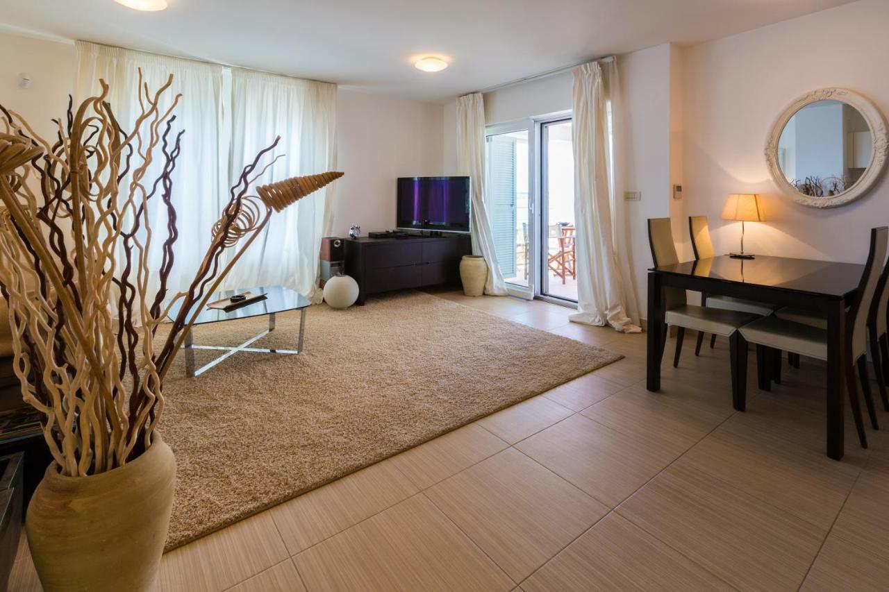 Apartment Golden View Dramalj Exterior photo